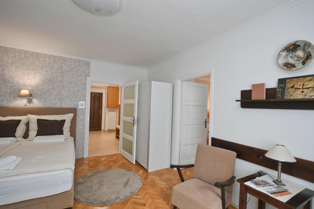Vicente'S Apartment 埃格尔 外观 照片